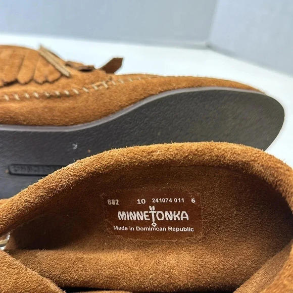 Minnetonka Moccasins Ankle Boots Fringed Suede Hard Sole Tan Brown 682 Women's 6 - Picture 8 of 9